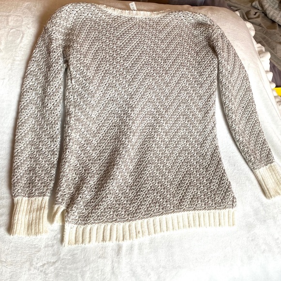 Aeropostale Chunky Knit Sweater - Picture 4 of 6